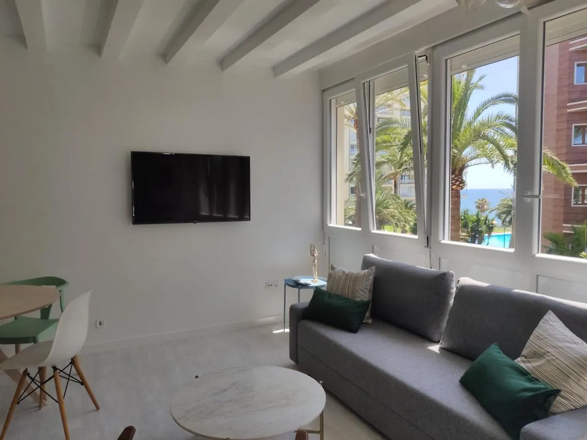Apartamento de diseño en la playa Torremolinos